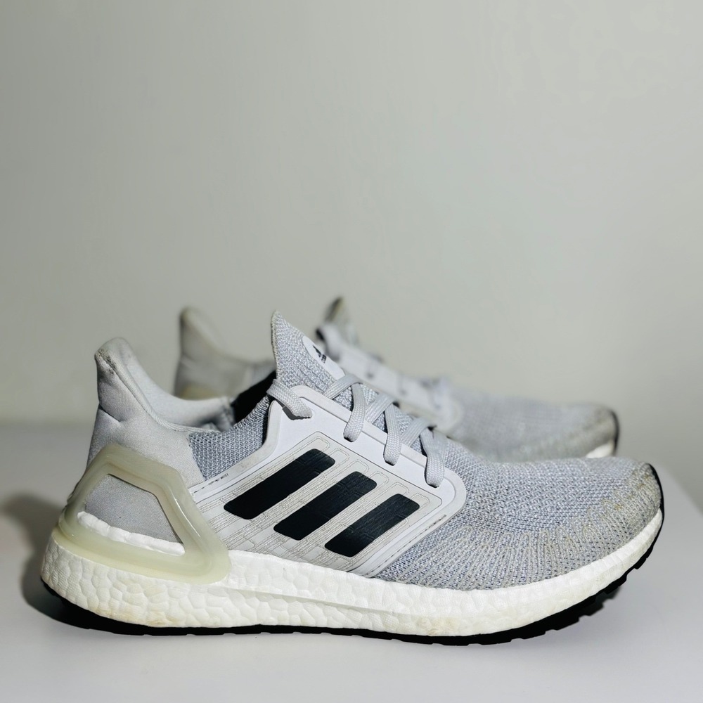 Adidas Womens Ultraboost EE4394 Dash Gray Running Shoes Sneakers Size 7.5